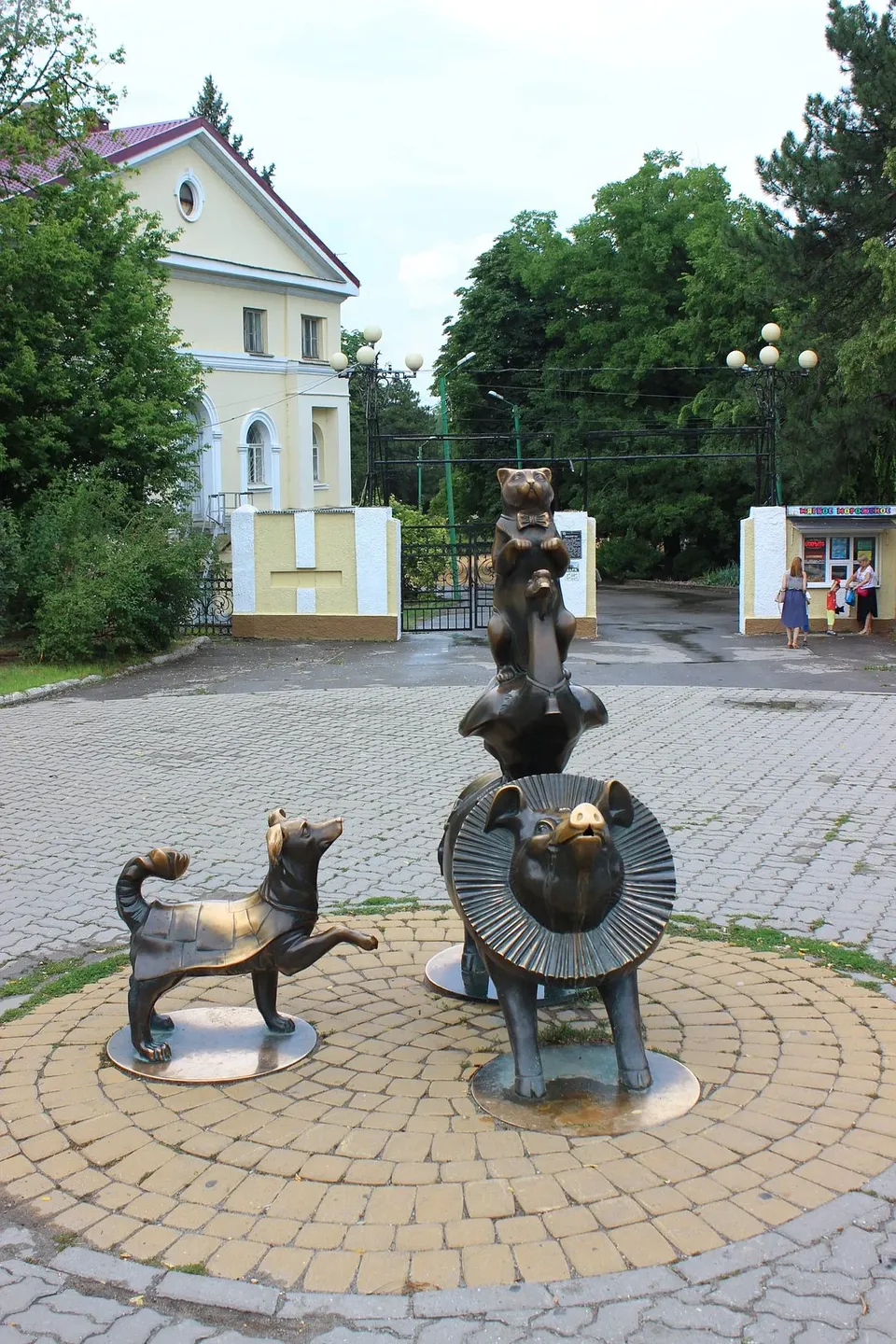 Скульптура «Каштанка»